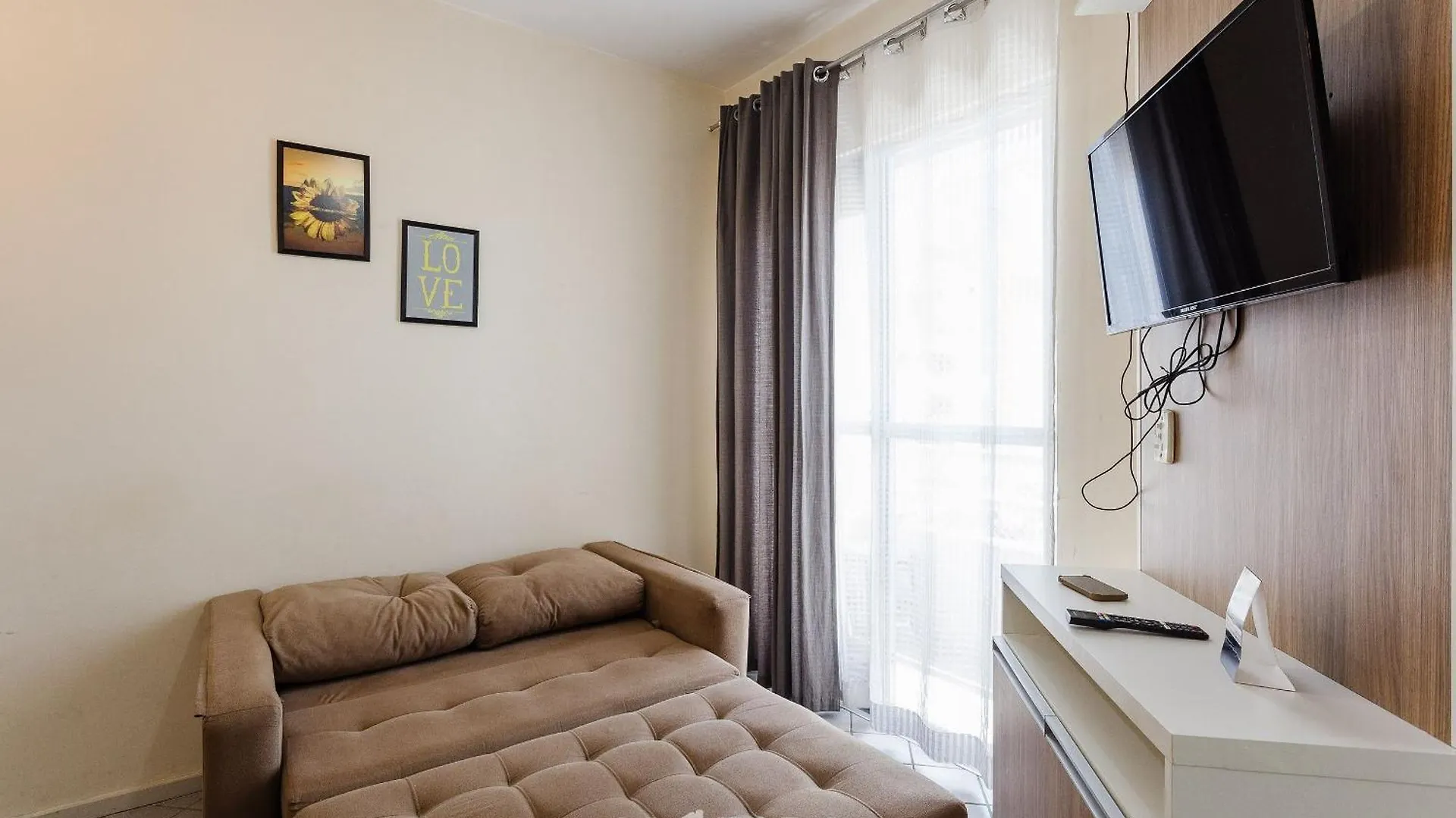 Apartment Apto Em Otima Localizacao A 100M Da Praia Csg305 Florianopolis Brazil